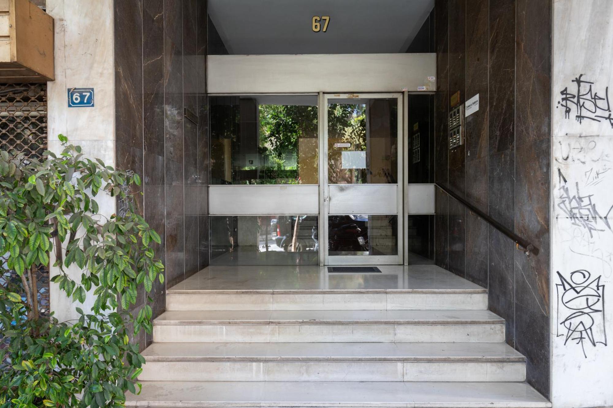 Homely Apt In Neapoli, Exarcheia Atina Dış mekan fotoğraf